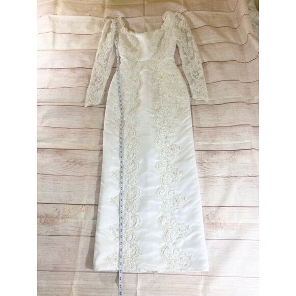 Gloria Vanderbilt Women's Vintage Beaded Wedding Dress W/Detachable Train - 6 - Picture 5 of 17